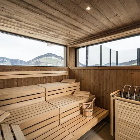 Alpine Collection Wildschonau: Paragliding Paradise Near Skiwelt Wilder Kaiser Aparthotel