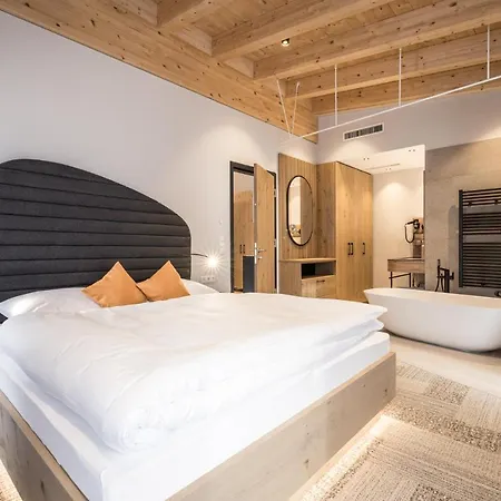 Alpine Collection Wildschoenau Aparthotel 4*