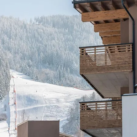Alpine Collection Wildschonau: Paragliding Paradise Near Skiwelt Wilder Kaiser