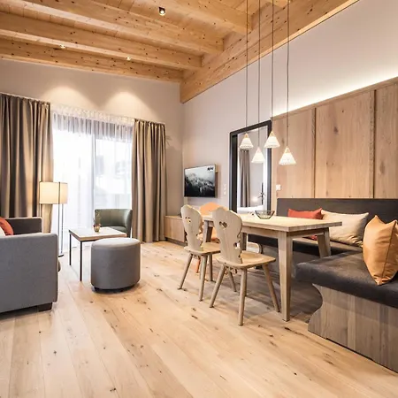 Alpine Collection Wildschoenau 4* Niederau
